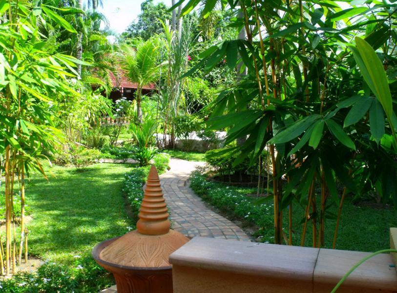 Noble Crown Resort & Spa Koh Lanta Exterior photo